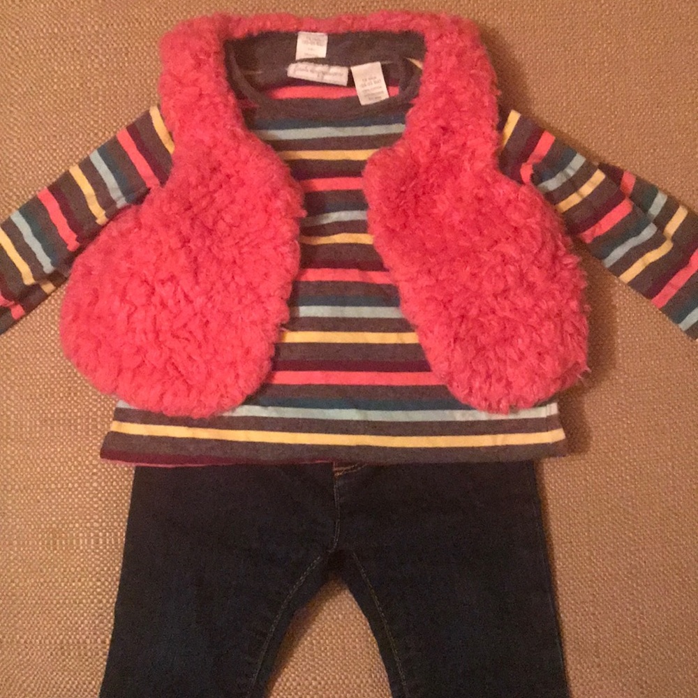 BUNDLE ONLY for discounts! Cute toddler outfit!!